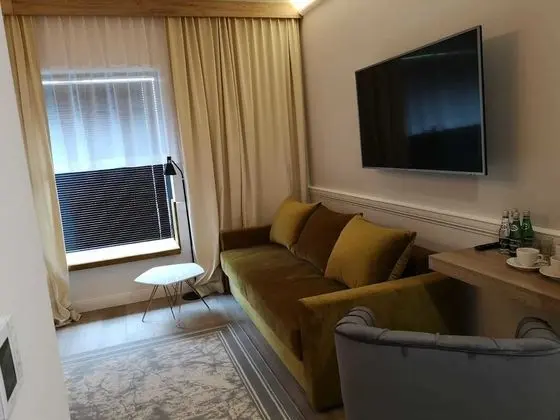 Deluxe Stüdyo Süit