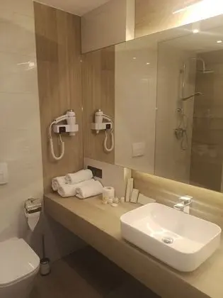 Deluxe Stüdyo Süit