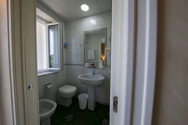 Standard Tek Büyük Yataklı Oda, 1 Çift Kişilik veya 2 Tek Kişilik Yatak