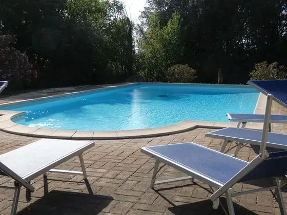 Villa, 5 Yatak Odası, Şömine