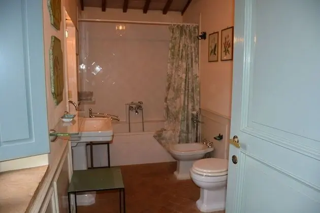 Villa, 5 Yatak Odası, Şömine