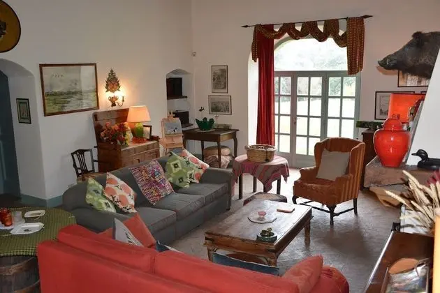 Villa, 5 Yatak Odası, Şömine