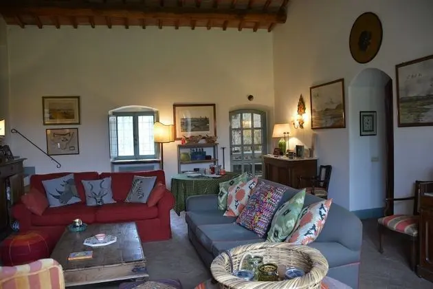 Villa, 5 Yatak Odası, Şömine