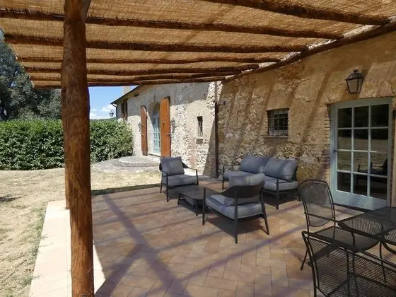 Villa, 5 Yatak Odası, Şömine