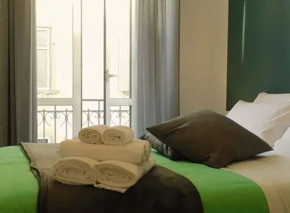 Standard Tek Büyük Yataklı Oda (Bastoni)