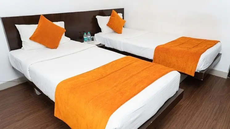 Premium Tek Büyük Yataklı Oda