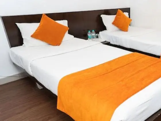 Premium Tek Büyük Yataklı Oda