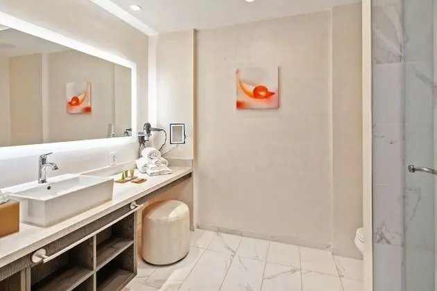 Luxury Oda, 2 Büyük (Queen) Boy Yatak