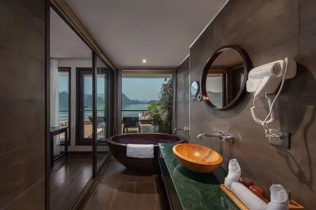 Kulübe (Onyx with private Sundeck)