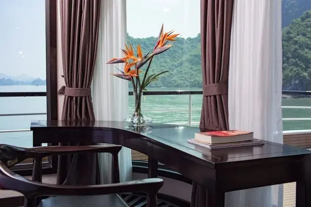 Kulübe (Onyx with private Sundeck)