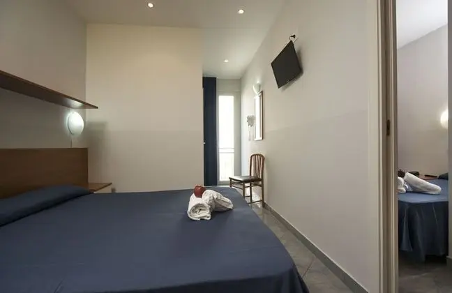 Standard Dört Kişilik Oda