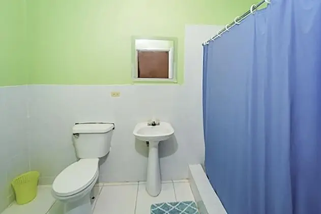 Standard Tek Kişilik Oda, Köşe