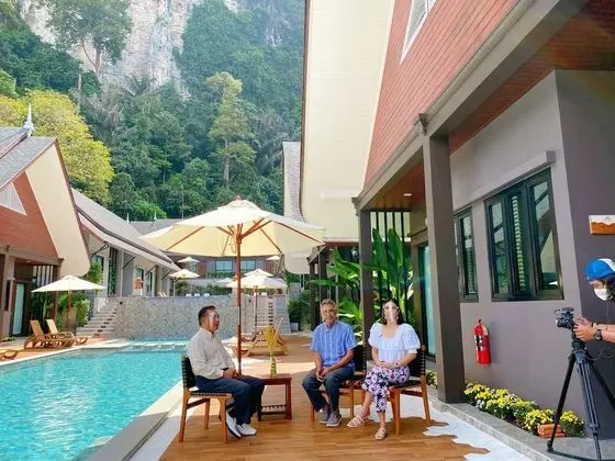 The Scene Pool Access Villa 1 Bedroom