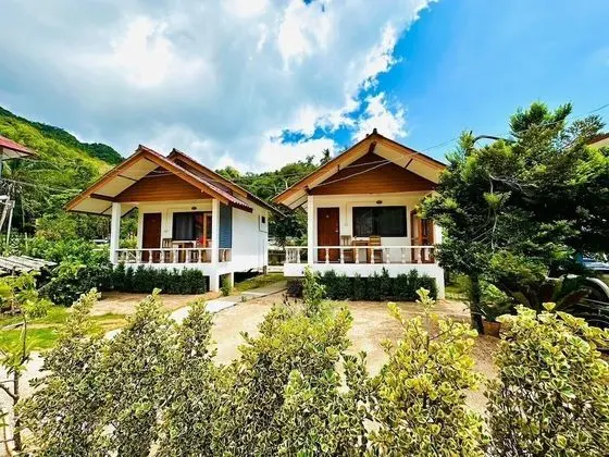 Deluxe Bungalow double bed