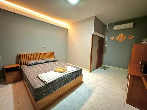 Standard Tek Büyük Yataklı Oda