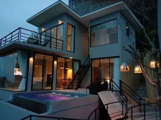 Family Villa, 3 Yatak Odası, Kişiye Özel Havuzlu, Deniz Manzaralı
