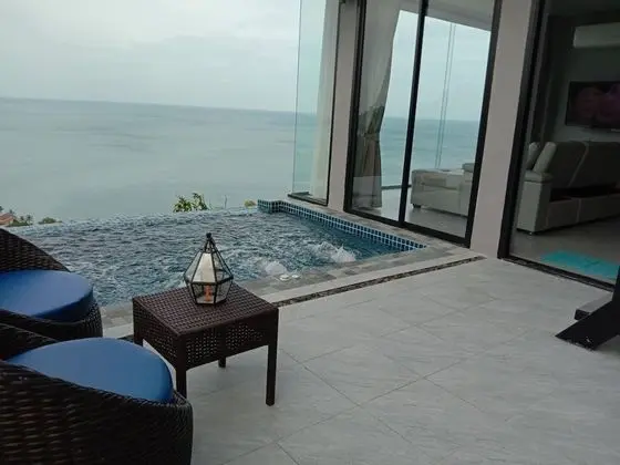 Family Villa, 3 Yatak Odası, Kişiye Özel Havuzlu, Deniz Manzaralı