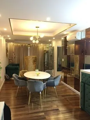 Luxury Apart Daire, Havuz Manzaralı