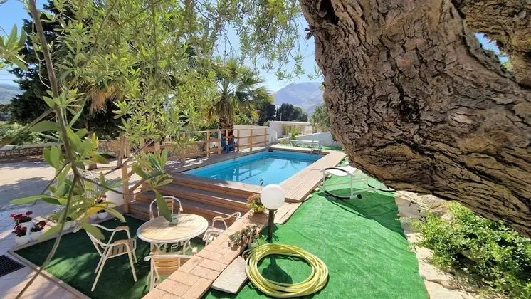 Villa, Sigara İçilebilir