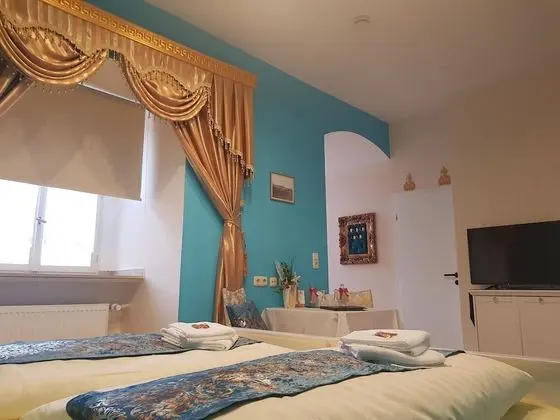 Tek Büyük Yataklı Oda