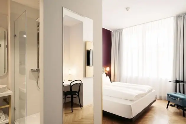Smart Atrium