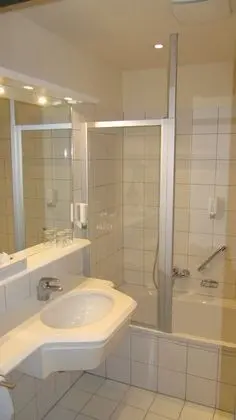 Deluxe Tek Büyük veya İki Ayrı Yataklı Oda, 1 En Büyük (King) Boy Yatak