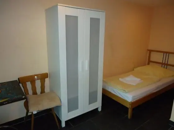 Tek Kişilik Oda