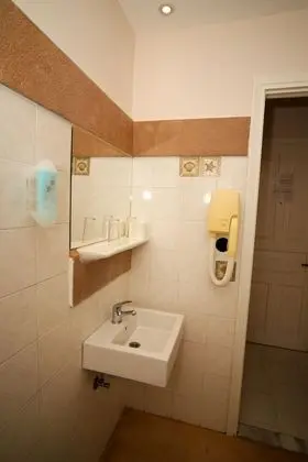 İki Ayrı Yataklı Oda