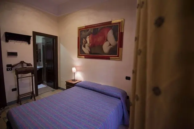 Standard Tek Büyük veya İki Ayrı Yataklı Oda