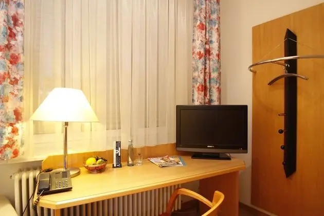 Comfort Dört Kişilik Oda, Engellilere Uygun, Şehir Manzaralı