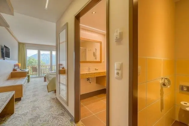 Comfort Tek Büyük Yataklı Oda, Balkon, Dağ Manzaralı