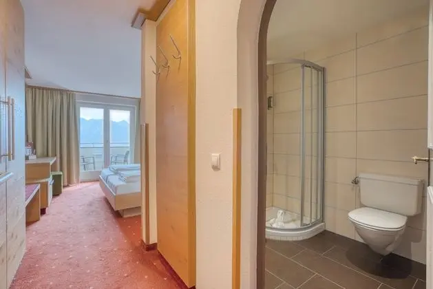 Standard Tek Büyük Yataklı Oda, Balkon, Dağ Manzaralı