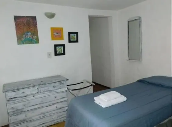 Tek Kişilik Oda, Ortak Banyo