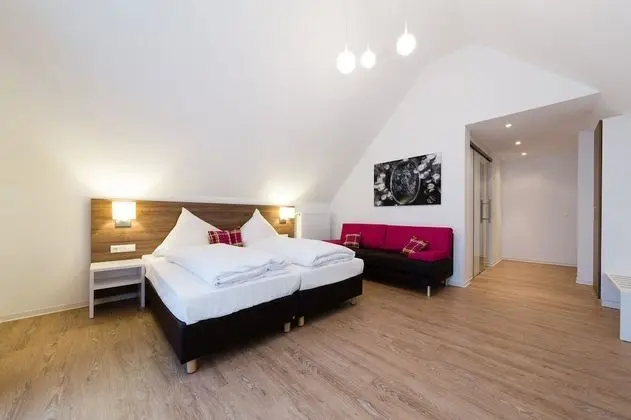 Comfort Tek Büyük Yataklı Oda