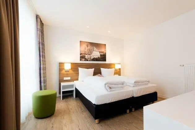 Standard Tek Büyük Yataklı Oda