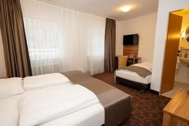 Family Üç Kişilik Oda