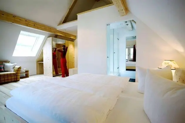 Standard Tek Büyük Yataklı Oda