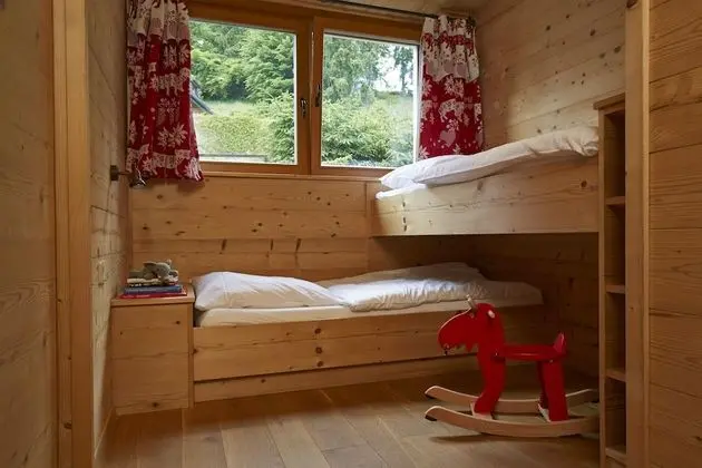 Superior Süit, 2 Yatak Odası (Huettenstil)