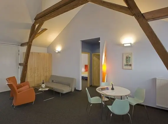 Standard Üç Kişilik Oda, 2 Yatak Odası