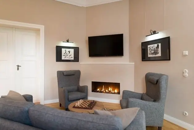 Apart Daire (Ground Floor - No. 1)