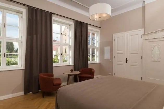 Apart Daire (Ground Floor - No. 3)