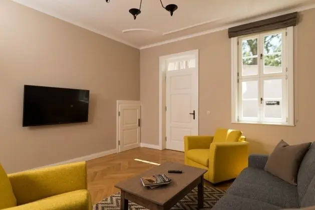 Apart Daire (Ground Floor - No. 3)