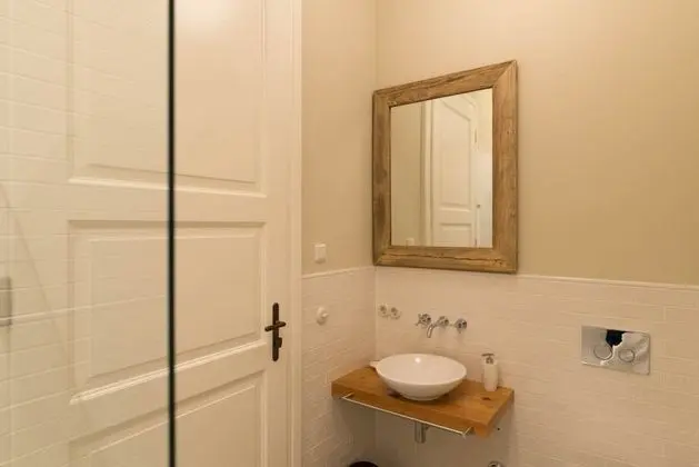 Apart Daire (Ground Floor - No. 3)