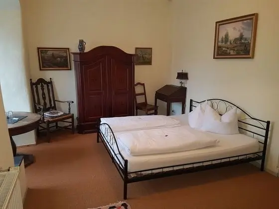 Tek Büyük Yataklı Oda, Banyolu/Duşlu