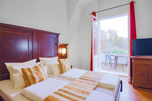 Junior suite with balcony in the castle