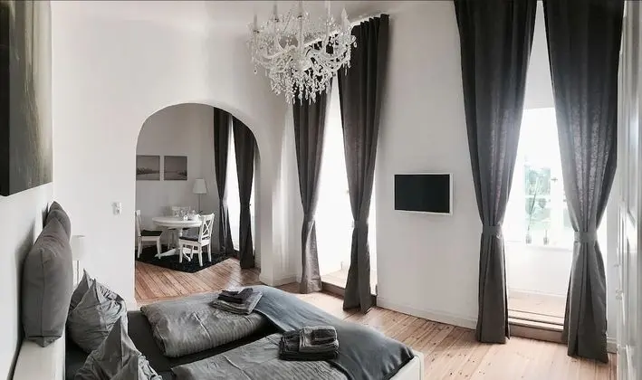 Apart Daire (Bechstein)