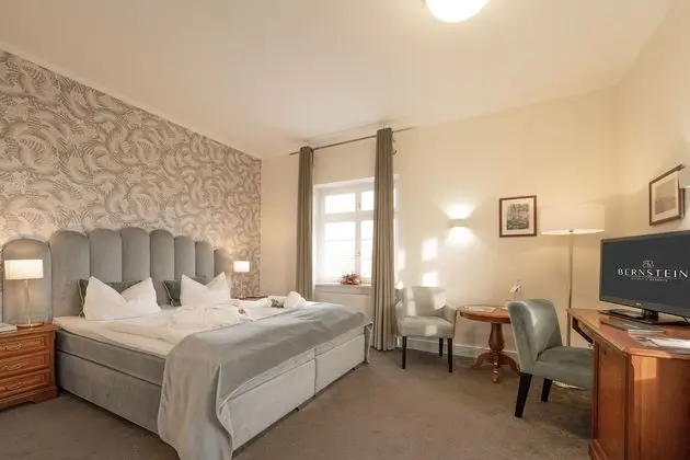 Comfort Tek Büyük Yataklı Oda