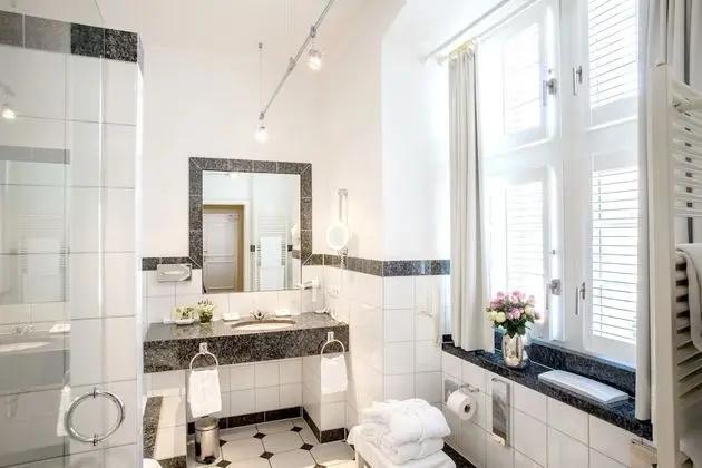 Superior Tek Büyük Yataklı Oda