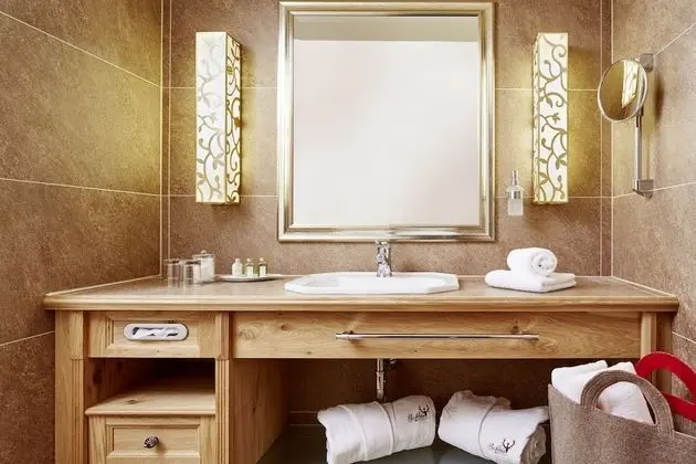 Design Tek Büyük Yataklı Oda (Jagd)