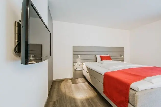 Comfort Tek Büyük Yataklı Oda